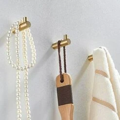 RHAFAYRE Set Aus 4 Wandhaken Aus Gebürstetem Messing, 50 Mm X 12 Mm, Goldene Kleiderhaken Für Badezimmer, Garderoben, Handtuchhalter (L-Form) 9 RHAFAYRE Set Aus 4 Wandhaken Aus Gebürstetem Messing, 50 Mm X 12 Mm, Goldene Kleiderhaken Für Badezimmer, Garderoben, Handtuchhalter (L-Form) -Seilwinden Sales 66094507 3
